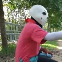 cyan sans