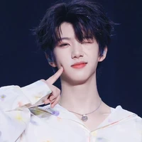 Zhang HanRui ( Trương Hàm Thụy )