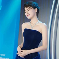 Nguyễn Diệu Huyền(cô)