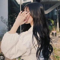 Trần Quỳnh Anh ( mẹ anh )