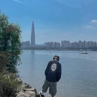 con t/g nè chứ ai