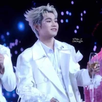 Hoàng Đức Duy_bông_