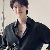 Lee Jong Suk