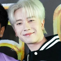 Phong hào( bạn của em)