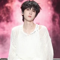 Dương Bác Văn-Anh