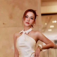 Ái Phương ( PaPa cô)