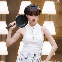 Nguyễn Diệu Huyền - Pháo