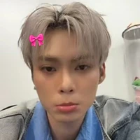 Nguyễn Hoàng Bách - Jey B