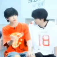nhỏ tg thiếu H