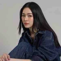 Lingling Sirilak Kwong 