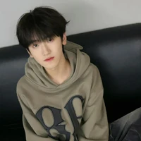 ZuoQiHan_Em