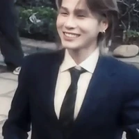 - 𝐂𝐡𝐮̉ 𝐭𝐢̣𝐭-