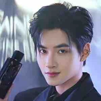 Gemini Hùng Huỳnh