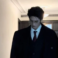 Hoàng Tôn (cha Duy,Quang Anh,Hùng)