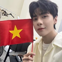 Quang Hùng  Master D