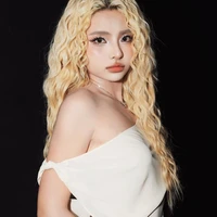 Nguyễn Hiền Mai - [Maiquinn]