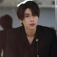 Dunk Natachai( cậu )