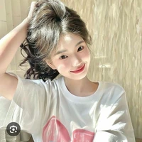 Tuệ Nhi (Em gái rhy)