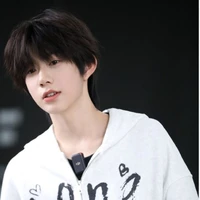 Trần Dịch Hằng