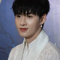 Tác Giả_Jinx-Yun-Zyn 🖤🌷