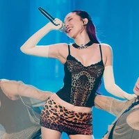 Nguyễn Khoa Tóc Tiên