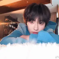 Tả Kỳ Hàm Y