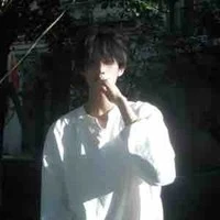 Lưu Dực Hàn (  em họ Lưu Hiên Thừa)