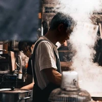 Ông Tân (75 tuổi)
