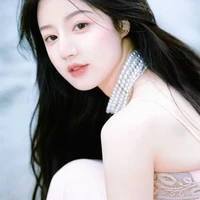 Nguyễn Quỳnh Di( nữ chính)