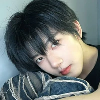 Trương Hàm Thụy [em]