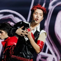 Nguyễn Xuân Bach-Mason Nguyễn_2000