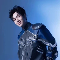 Nhỏ t/g viết truyện dở