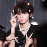 Vương Lỗ Kiệt_anh