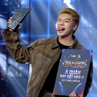 Vũ Trường Giang-Gill
