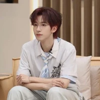 Hạ Tuấn Lâm -anh