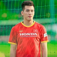 nguyễn Tiến Linh