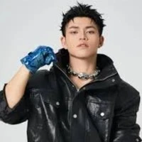 Nguyễn Đình Dương  - 2001