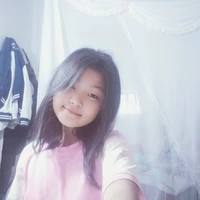 bé phương cute ~~~~