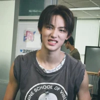 Eom Seonghyeon - Lúm