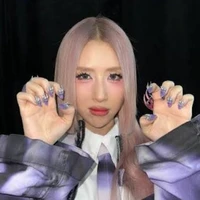 Quỳnh Anh ( Lúc nhỏ )