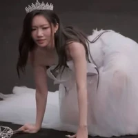 HS Nữ Nhiều