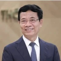 Nguyễn Mạnh Hùng