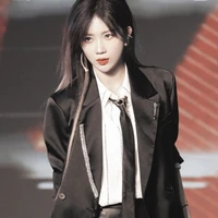 Trịnh Đan Ny(cô)