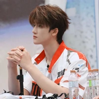 Đặng Giai Hâm ( DengJiaXin )