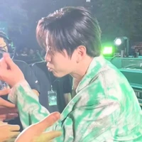 Phạm Hoàng Khoa ( Karik)