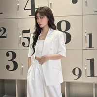 Lê Thy Ngọc-M