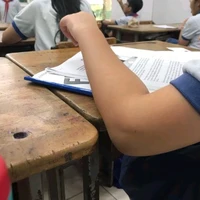 Nhi
