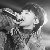 Kwon Ji Yong - cậu