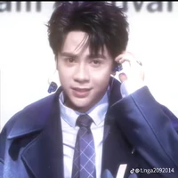 Lê Quang Hùng ( phone )