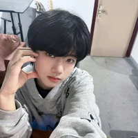 Trương Hàm Thuỵ